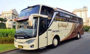 3 Tips Memilih Penyedia Sewa Bus Pariwisata di Jakarta, Paling Penting, Memilih Bus dengan Fasilitas Lengkap