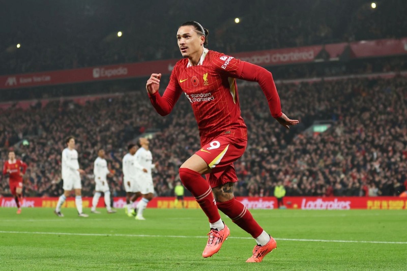 Transfer Spektakuler yang Akan Warnai Bursa Musim Panas 2025